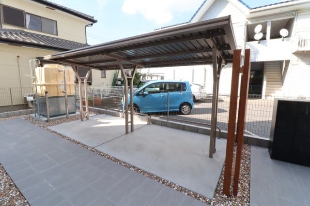 駐輪場 ロータスシャトー