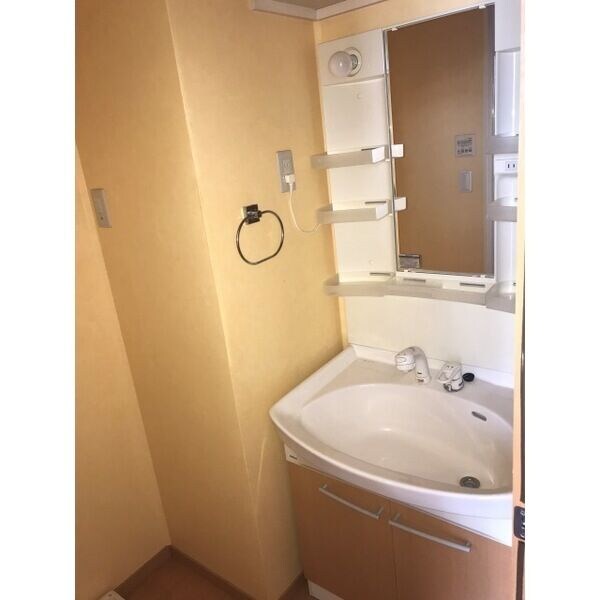  メゾン・きらめき　C棟