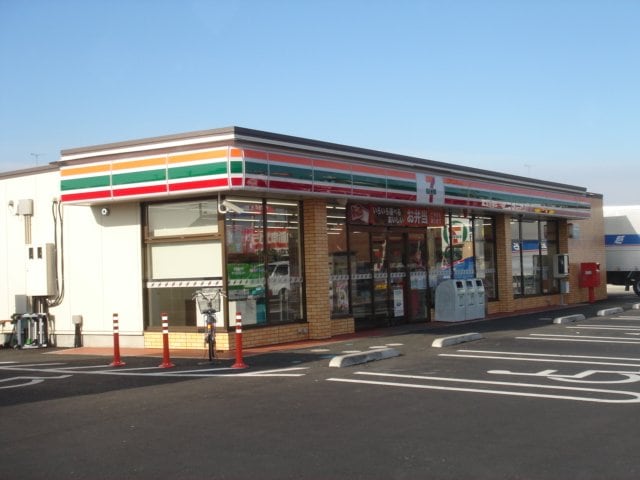 セブンイレブンまで169ｍ セピアローズⅡ