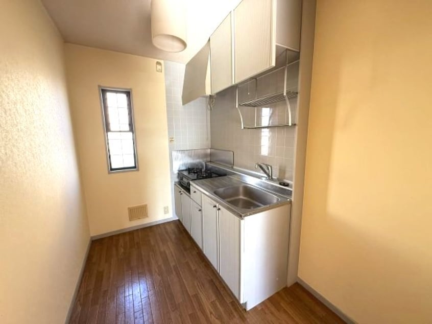  サンビレッジ小山B