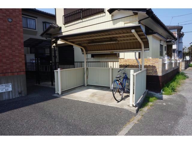 駐輪場 ヴィクトリィ