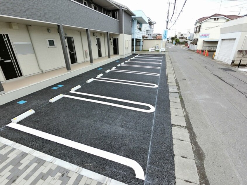 駐車場 ルネッタ藤