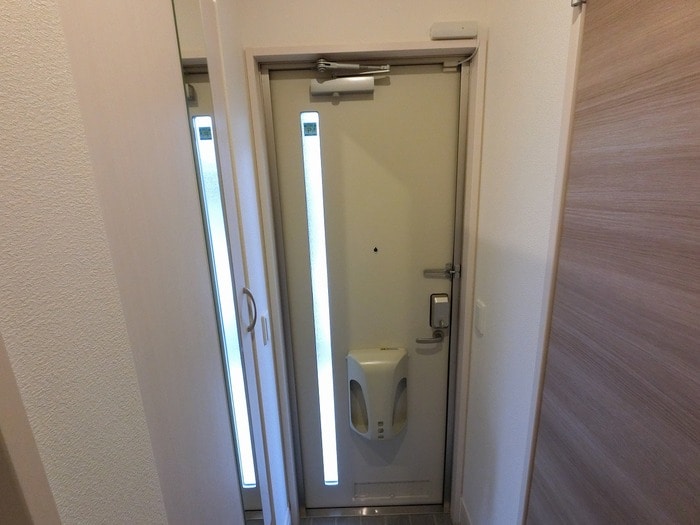 玄関 ルネッタ藤