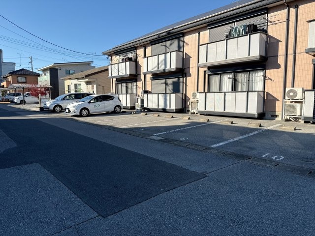  クレストコート