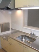 キッチン ポンテ リーベ Ａ