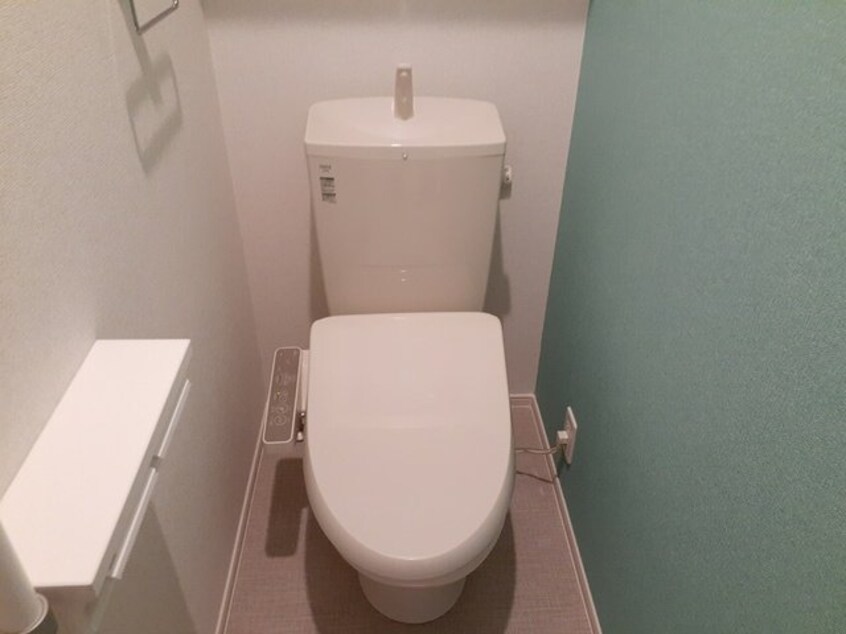 シンプルで使いやすいトイレです モダン・プリムローズ