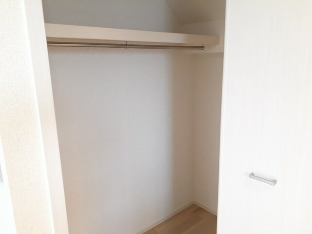 小物を収納するのに便利です モダン・プリムローズ