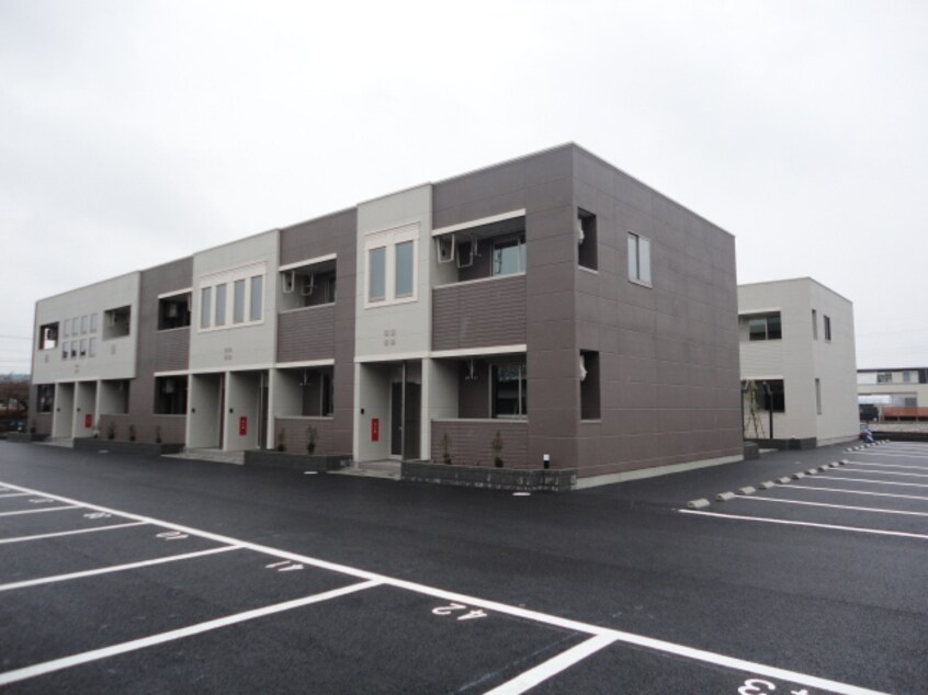 外観写真（昼） ヴィーブル　ハイツＢ