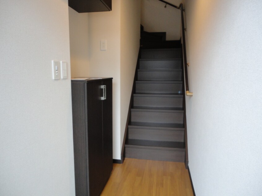 玄関 ヴィーブル　ハイツＢ