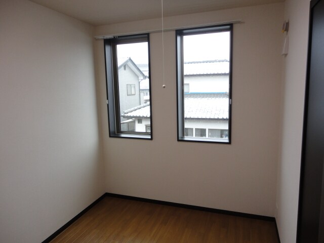 洋室（南側） ヴィーブル　ハイツＢ