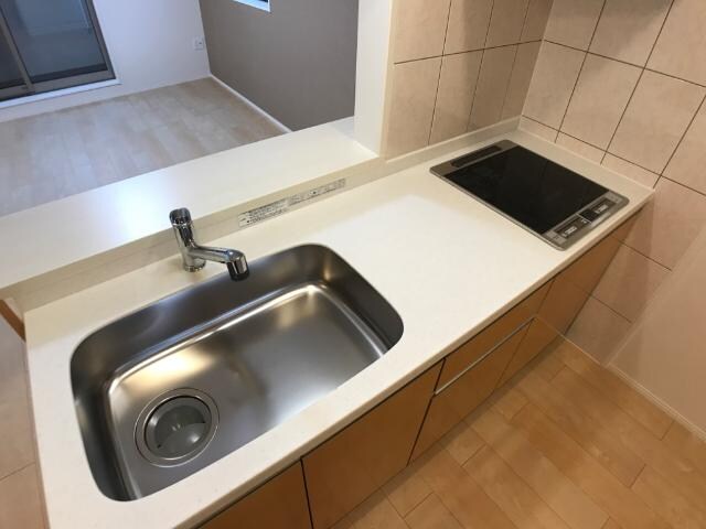 キッチン アズールボワ・K