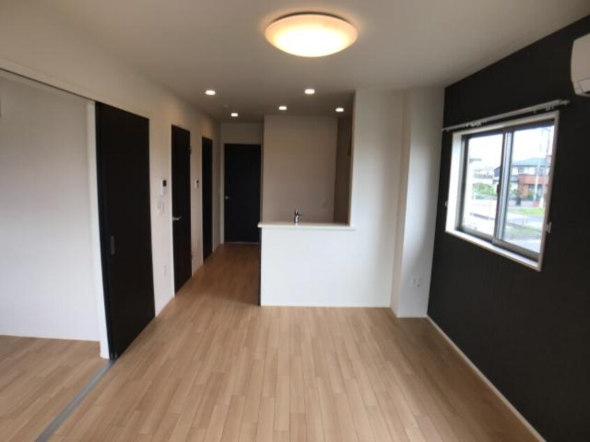 リビング メルローズ