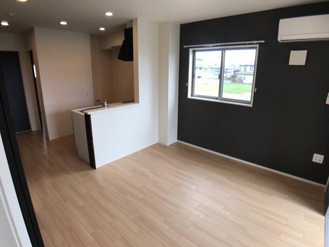 リビング メルローズ