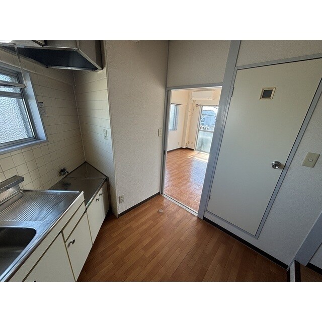 居間です アルバスクエア