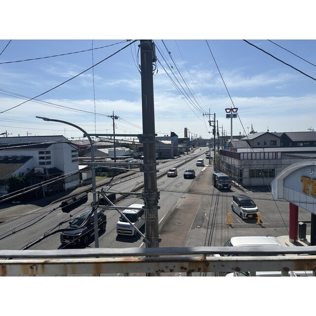  アルバスクエア