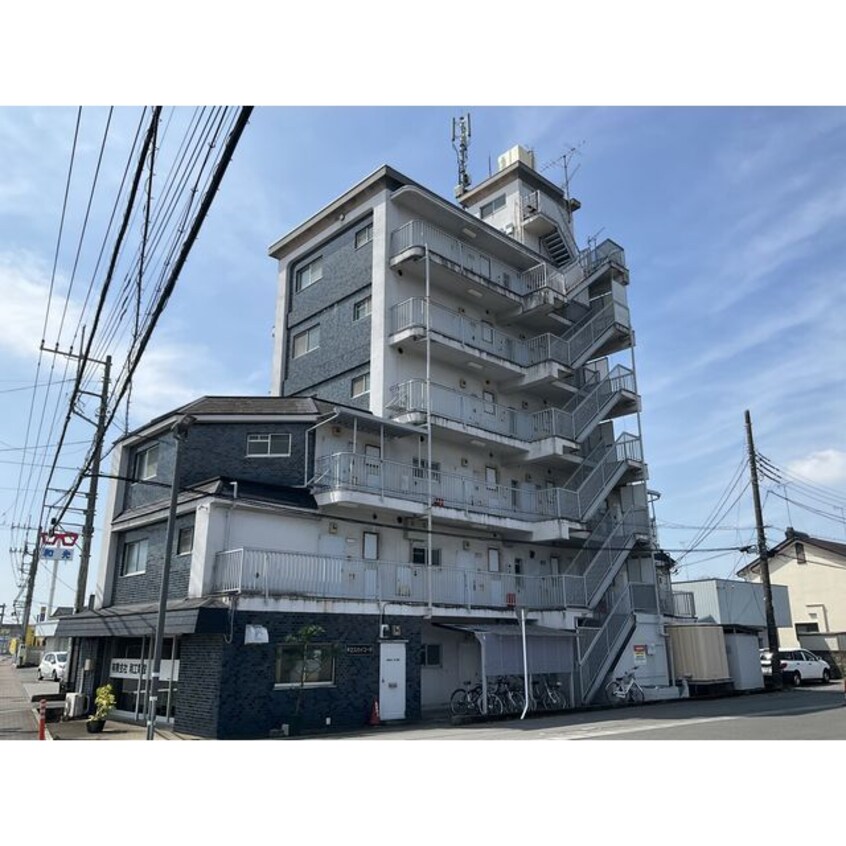 外観もきれいです アルバスクエア