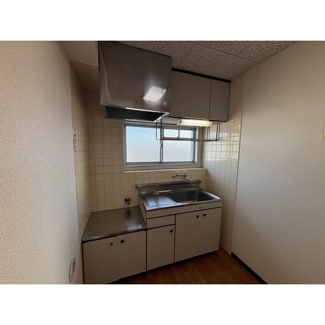 こちらのリビングで趣味の時間をお楽しみください アルバスクエア