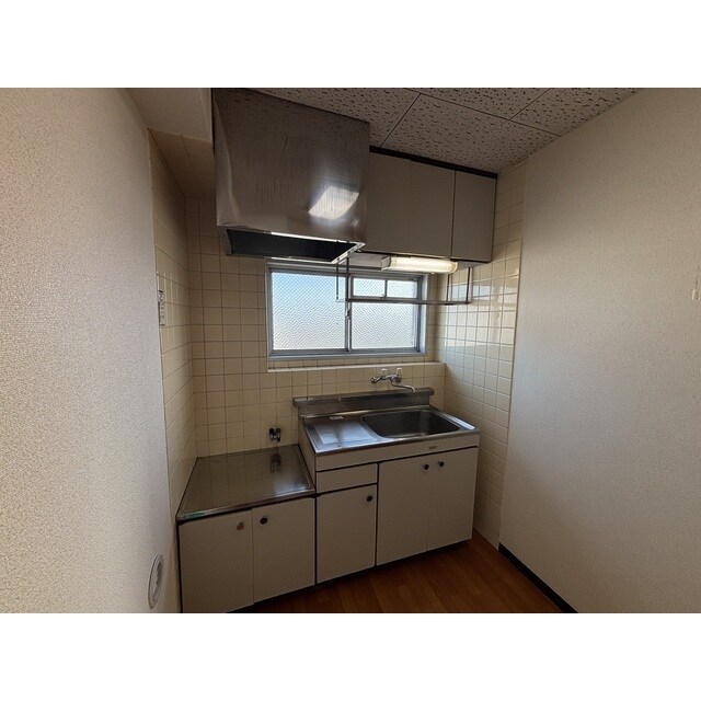 こちらのリビングで趣味の時間をお楽しみください アルバスクエア