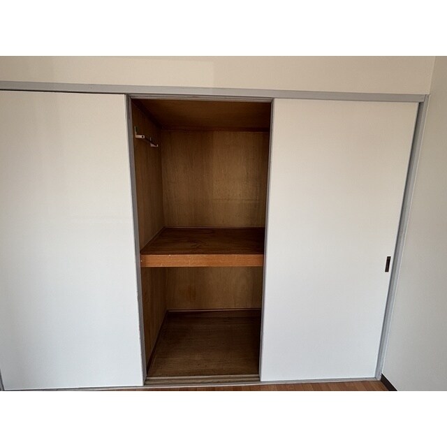  アルバスクエア