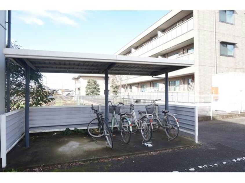  メゾン・ド・ビジューB