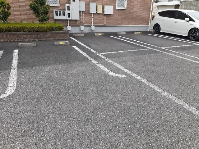 駐車場に車を止められます メゾン　ド　ボワ