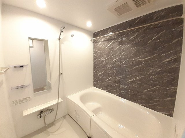 ゆったり過ごせるお風呂です ティエラ・ナタールⅠ