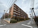 ダイアパレス自治医大4番館の外観