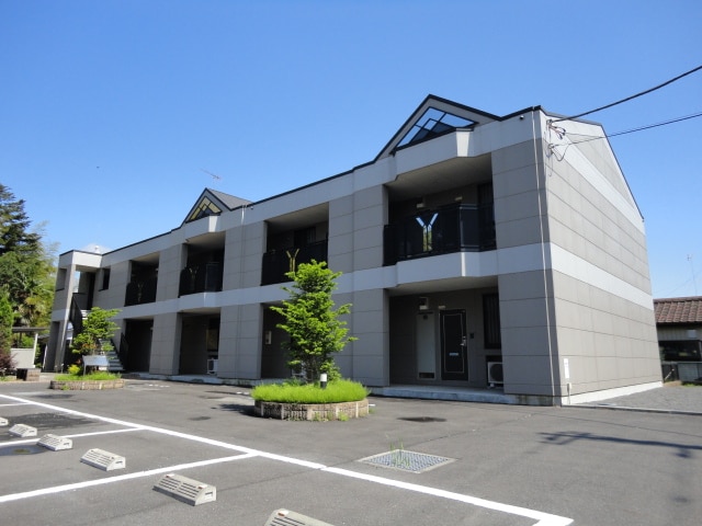 外観写真（昼） メゾン・ド・ネイジュⅡ