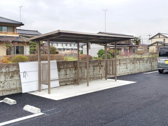 駐輪場 ウィステリア