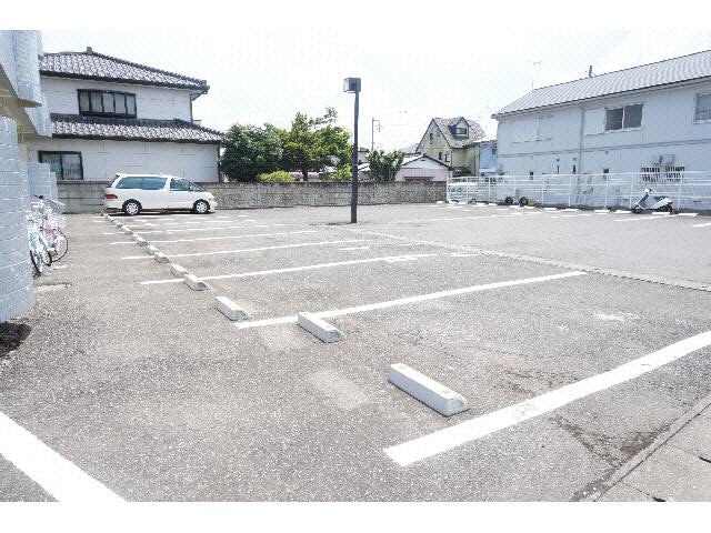 駐車場 スターハイツ
