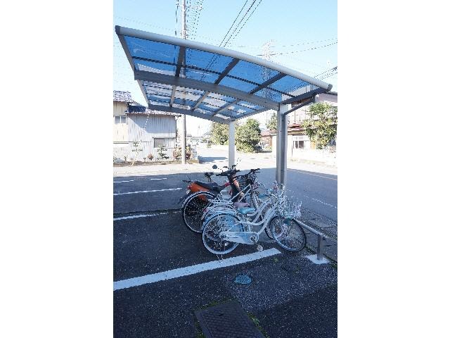 駐輪場 スターハイツ