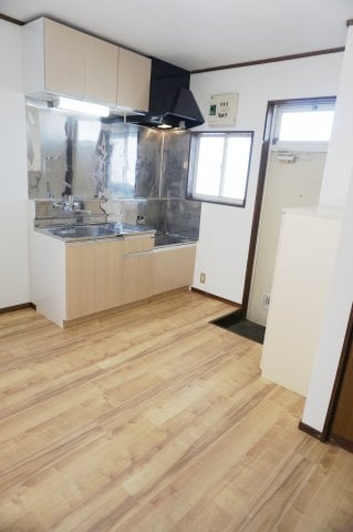  こばやハイツ　A