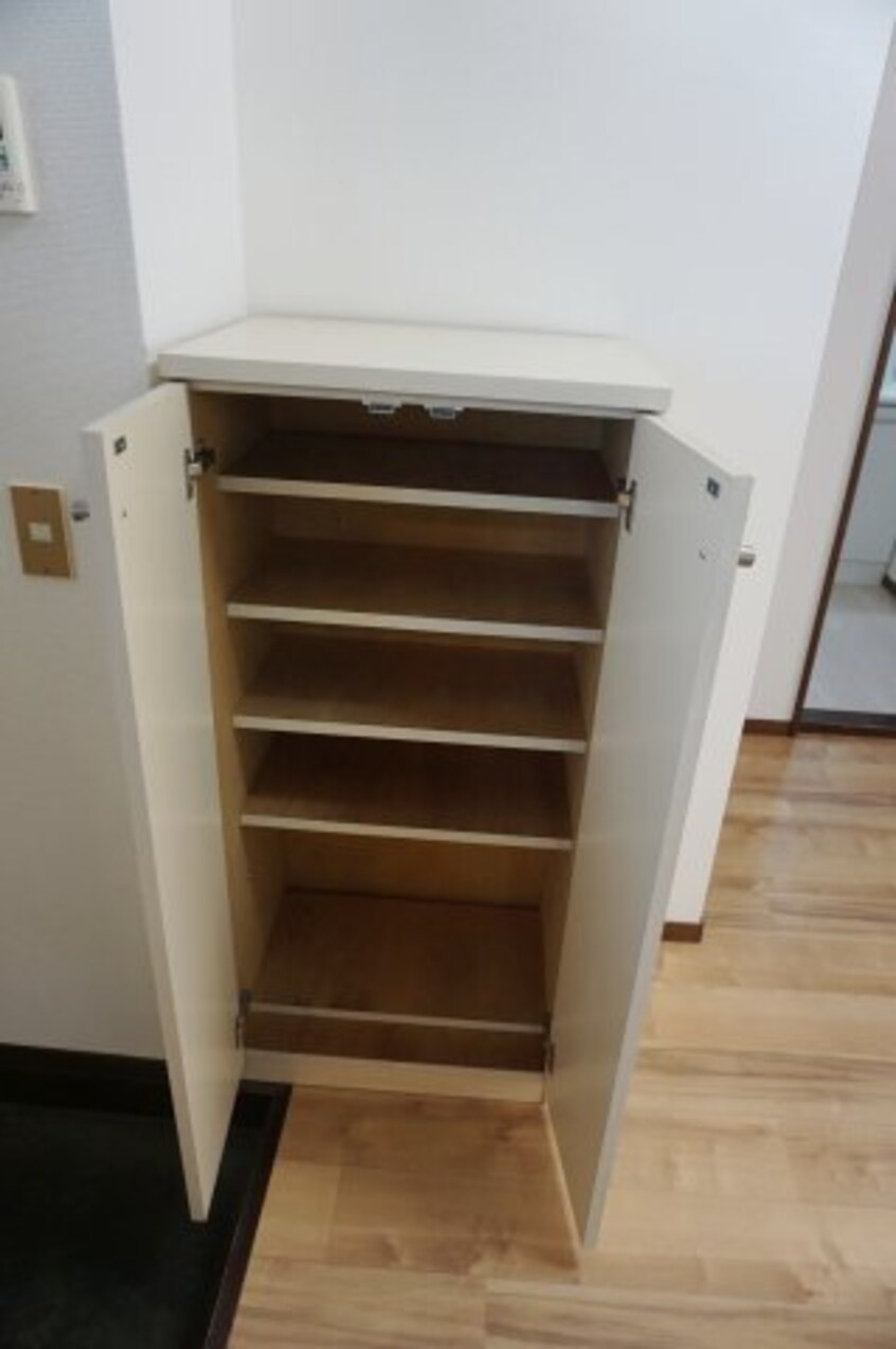  こばやハイツ　A