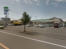 ファミリーマート ベツイ下野祇園店(コンビニ)まで1990m シティーヒル医大前