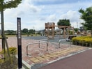 仁良川中央公園まで250m エレガンス