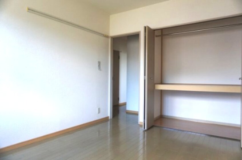 北側 エクセル三番館
