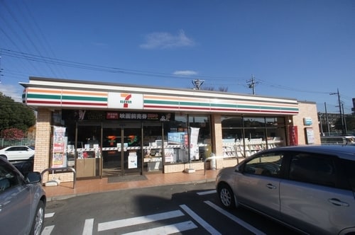 セブンイレブン 下野祇園店(コンビニ)まで853m アベニューヒルズ