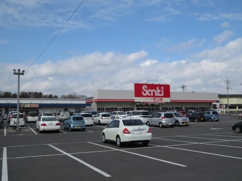 ファッション市場Sanki(サンキ) 小山喜沢店まで825m ラ・プランタンⅠ