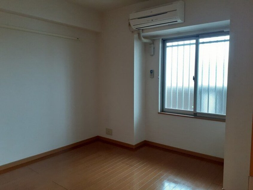 内装は落ち着いています 山王ハウス　Ｅ