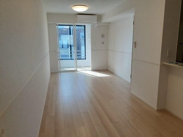 ゆったりとした居間です ベル・プリムローズ