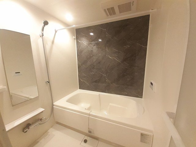 お風呂で日々の疲れを落としましょう ベル・プリムローズ