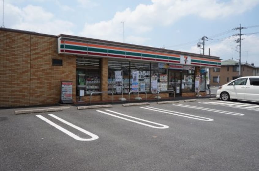 セブンイレブン 石橋花の木店(コンビニ)まで983m カーサアリーナ