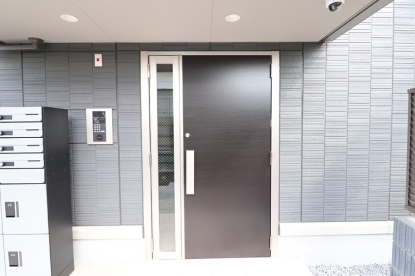 オートロック入口 Front of Koganei Station