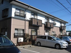 ファミーユハイツⅢ