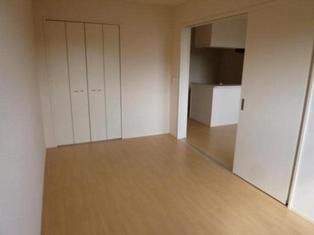 洋室 プラシード