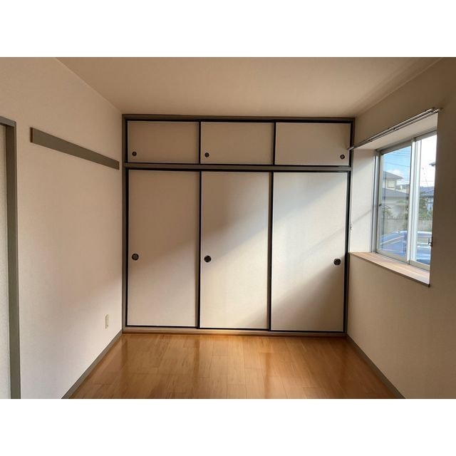 居間です ガーデンムツミA