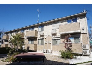 メゾン医大前桜　Ｄ