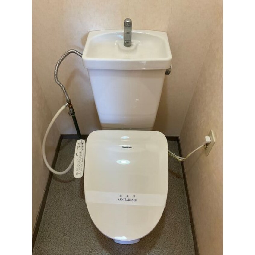 コンパクトで使いやすいトイレです ガーデンムツミA