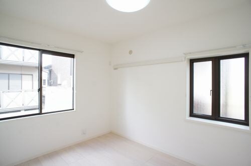  コーポ　リリーフ　A