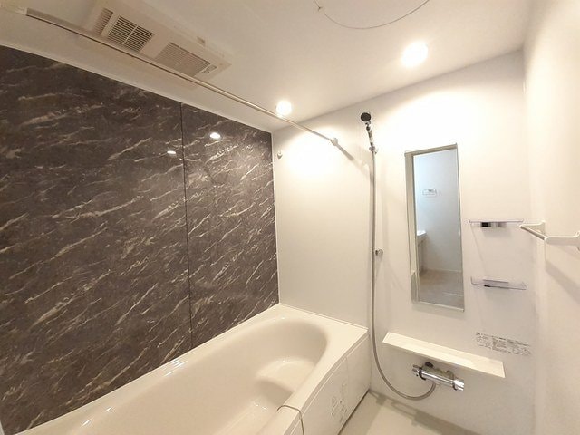 お風呂で日々の疲れを落としましょう Ｒｏｙａｌ　Ｆｏｒｅｓｔ